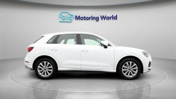 Audi Q3 TFSI SPORT
