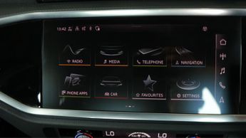 Audi Q3 TFSI SPORT