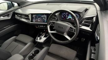 Audi Q4 e-tron S LINE