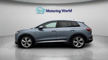Audi Q4 e-tron S LINE