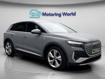 Audi Q4 e-tron S LINE