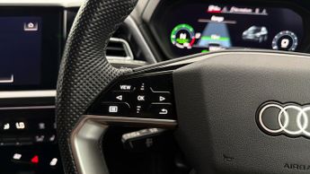 Audi Q4 e-tron S LINE