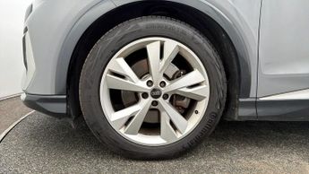 Audi Q4 e-tron S LINE
