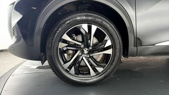 Peugeot E-2008 GT