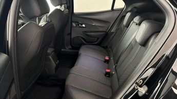 Peugeot E-2008 GT