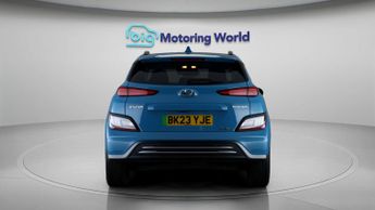 Hyundai KONA PREMIUM