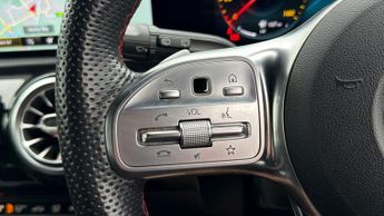 Mercedes-Benz A Class A 200 AMG LINE PREMIUM