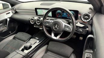 Mercedes-Benz A Class A 200 AMG LINE PREMIUM