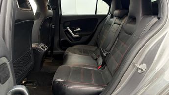 Mercedes-Benz A Class A 200 AMG LINE PREMIUM