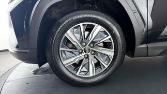 Hyundai TUCSON T-GDI SE CONNECT DCT
