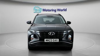 Hyundai TUCSON T-GDI SE CONNECT DCT