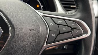 Renault Captur TECHNO E-TECH