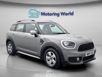 MINI Countryman COOPER CLASSIC