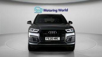 Audi Q5 TFSI QUATTRO S LINE BLACK EDITION