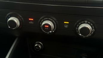 Audi Q2 TFSI S LINE