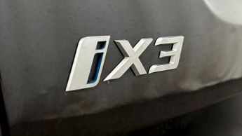 BMW iX3 M SPORT