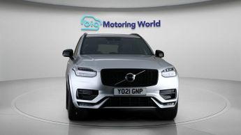 Volvo XC90 B5 R-DESIGN AWD
