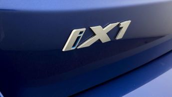 BMW iX1 XDRIVE 30 M SPORT