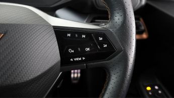 CUPRA Born V2