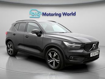 Volvo XC40 T3 R-DESIGN
