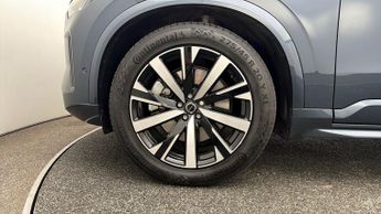 Volvo XC90 T8 PLUS AWD