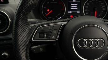 Audi Q2 TDI S LINE