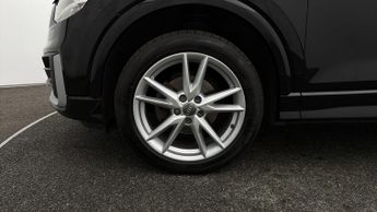 Audi Q2 TDI S LINE