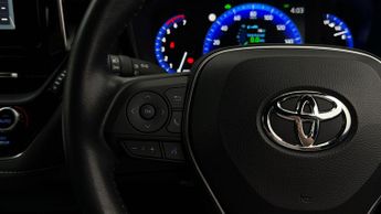 Toyota Corolla ICON TECH