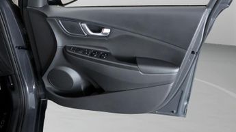 Hyundai KONA PREMIUM