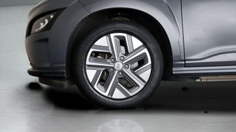 Hyundai KONA PREMIUM