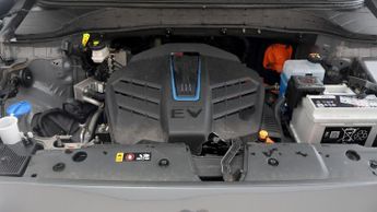 Hyundai KONA PREMIUM
