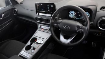 Hyundai KONA PREMIUM