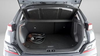 Hyundai KONA PREMIUM