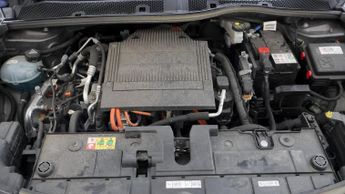 Citroen e-C4 SHINE PLUS