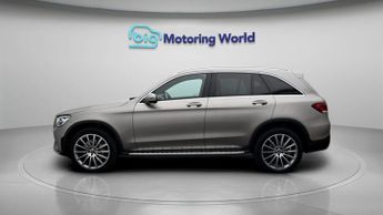 Mercedes-Benz GLC GLC 300 DE 4MATIC AMG LINE PREMIUM