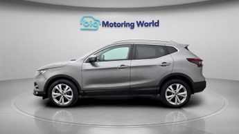 Nissan Qashqai DIG-T N-CONNECTA DCT