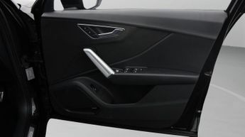 Audi Q2 TFSI S LINE