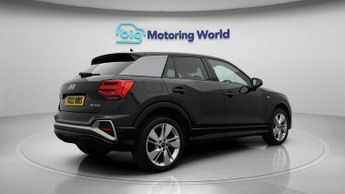 Audi Q2 TFSI S LINE