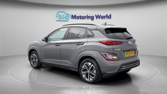 Hyundai KONA PREMIUM