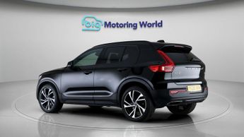 Volvo XC40 T4 R-DESIGN PRO