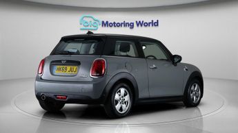 MINI Hatch COOPER CLASSIC