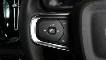 Volvo C40 RECHARGE CORE
