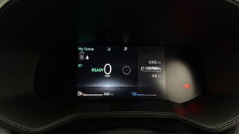 Renault Clio TECHNO E-TECH