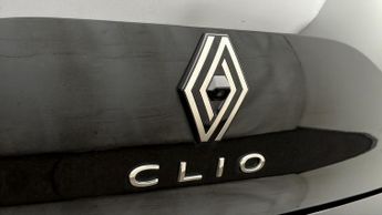 Renault Clio TECHNO E-TECH