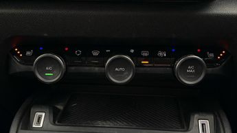 Citroen e-C4 SHINE PLUS