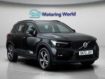 Volvo XC40 B3 PLUS