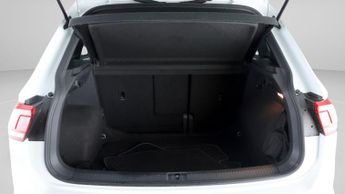 Volkswagen Tiguan R-LINE TSI DSG