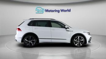 Volkswagen Tiguan R-LINE TSI DSG