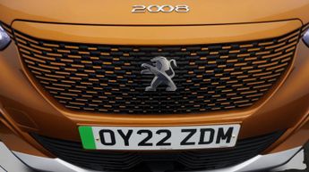Peugeot E-2008 GT PREMIUM