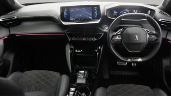 Peugeot E-2008 GT PREMIUM